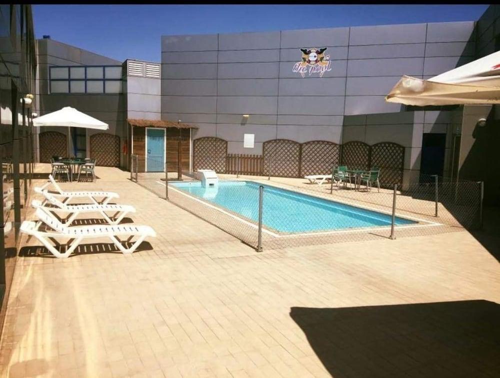Iraipe Logrono Hotel Exterior foto